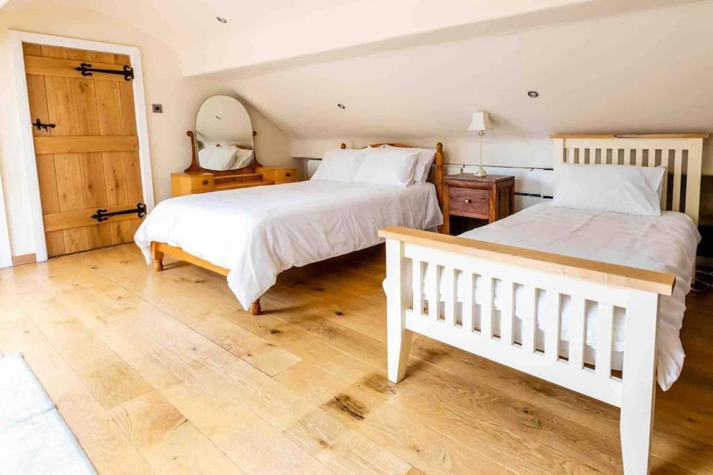 Four Bed Barn Conversion Junction 37 38 M1 Barnsley Zewnętrze zdjęcie