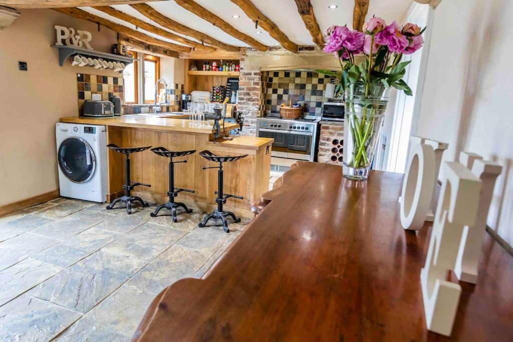 Four Bed Barn Conversion Junction 37 38 M1 Barnsley Zewnętrze zdjęcie